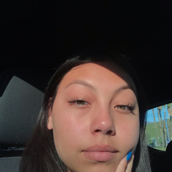 Meet your Posher, Samantha - Picture 1 of 1